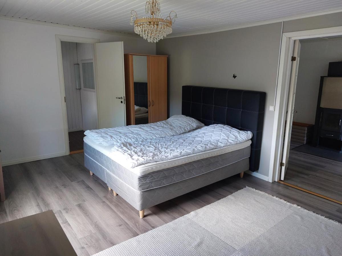 Villa Orismala Isokyro Bagian luar foto